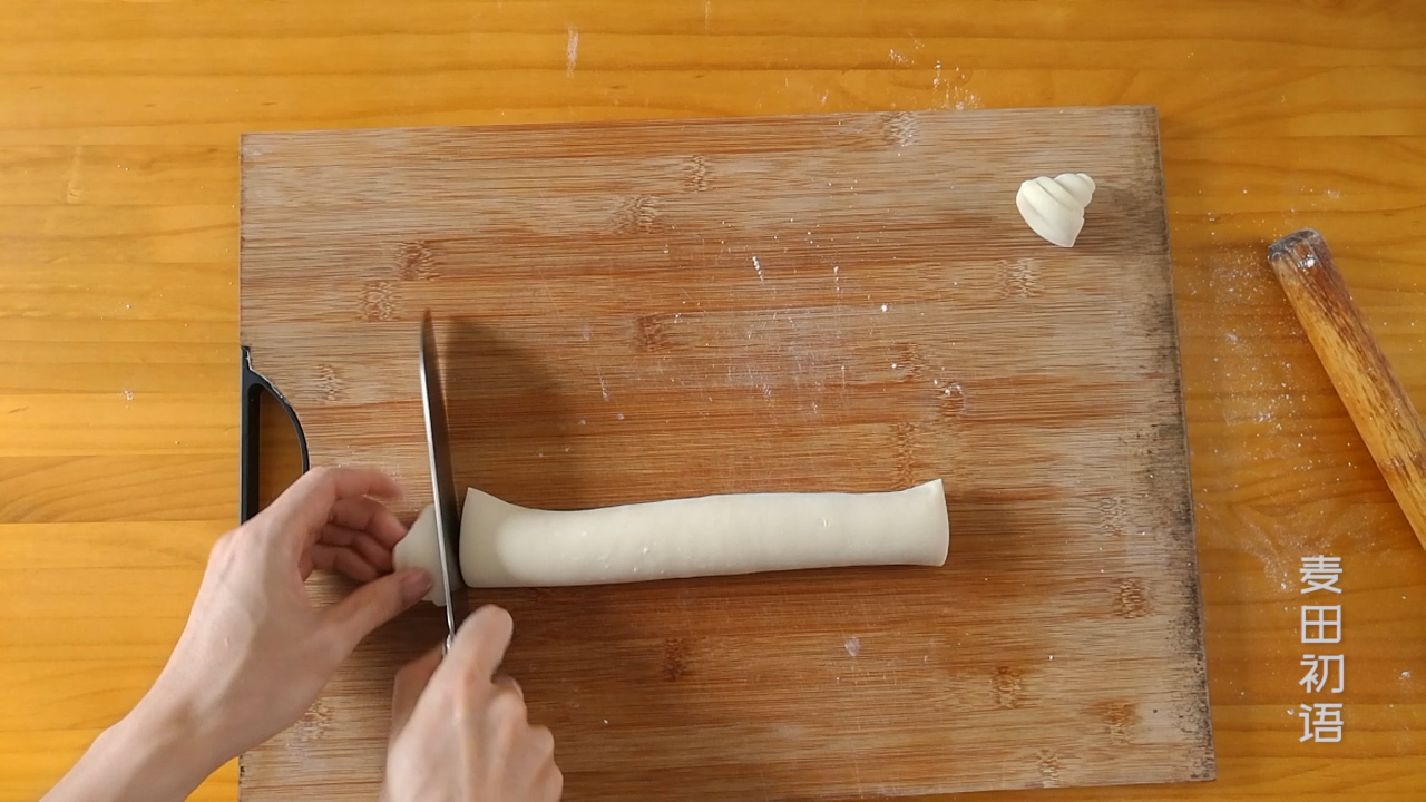 香味十足的奶香馒头，超级松软有弹性，不坑洼不缩皱的秘密都在这