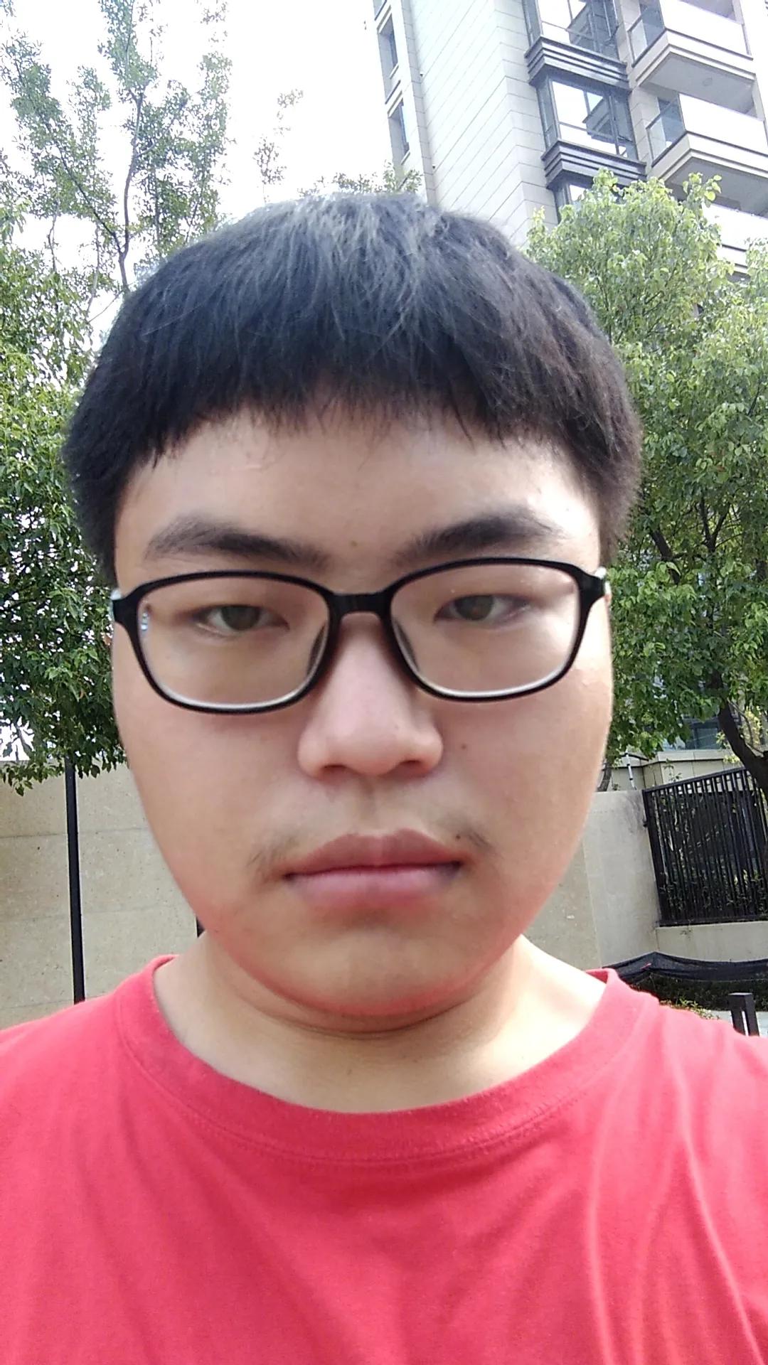 一个北大一个清华金榜题名,一个北大一个杭州美术学院