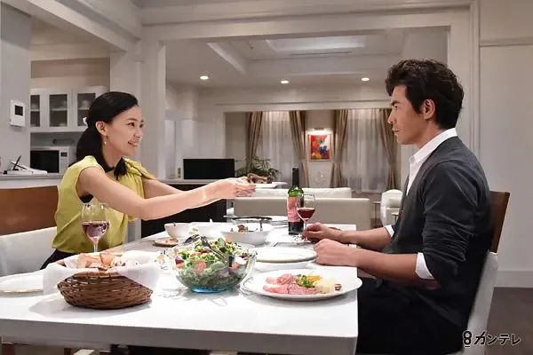 已婚女性私密网站：18万家庭主妇，在线“杀夫”