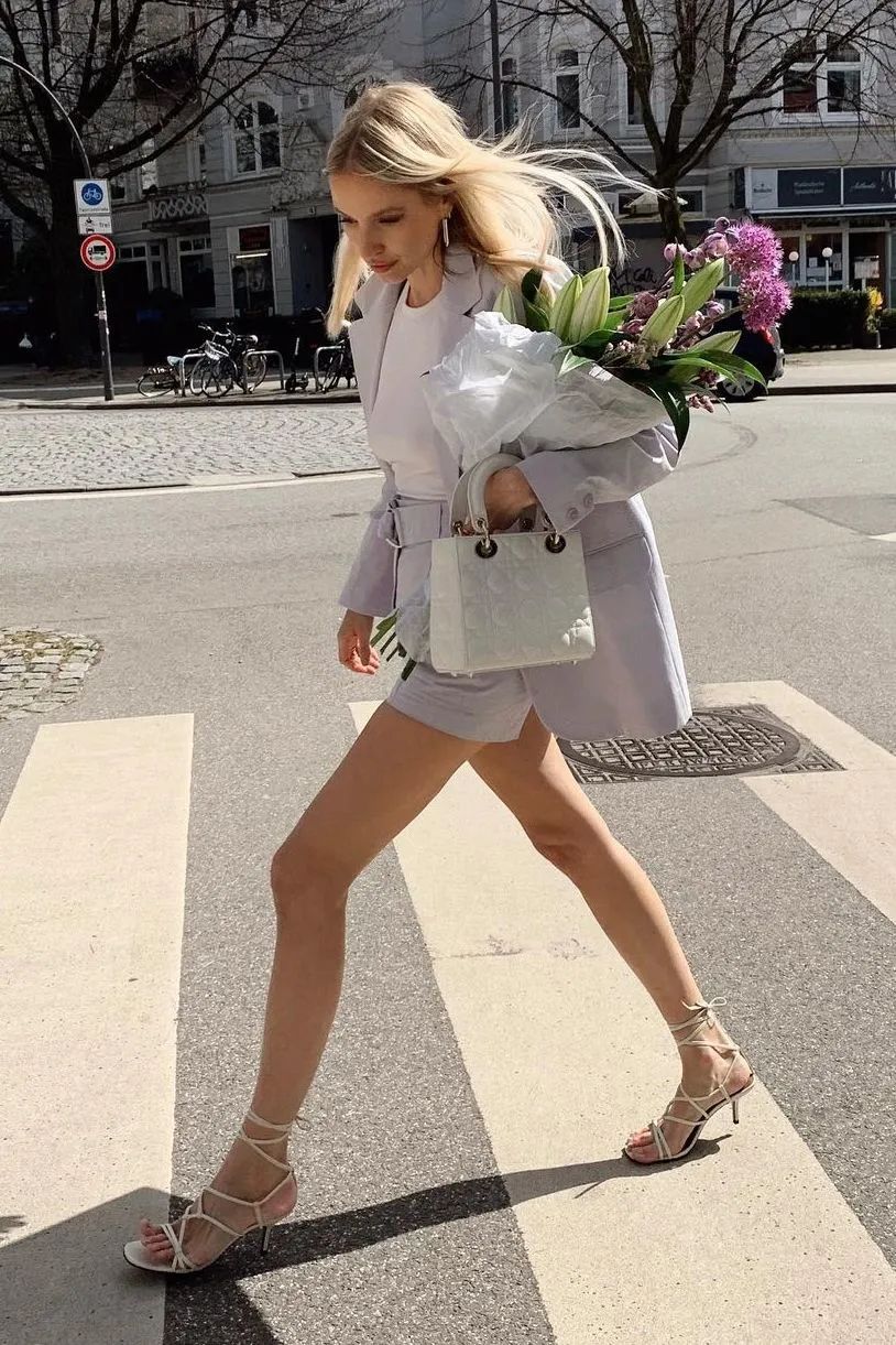 今冬巨火的4双鞋时髦又高级,2020年最好看的三款鞋