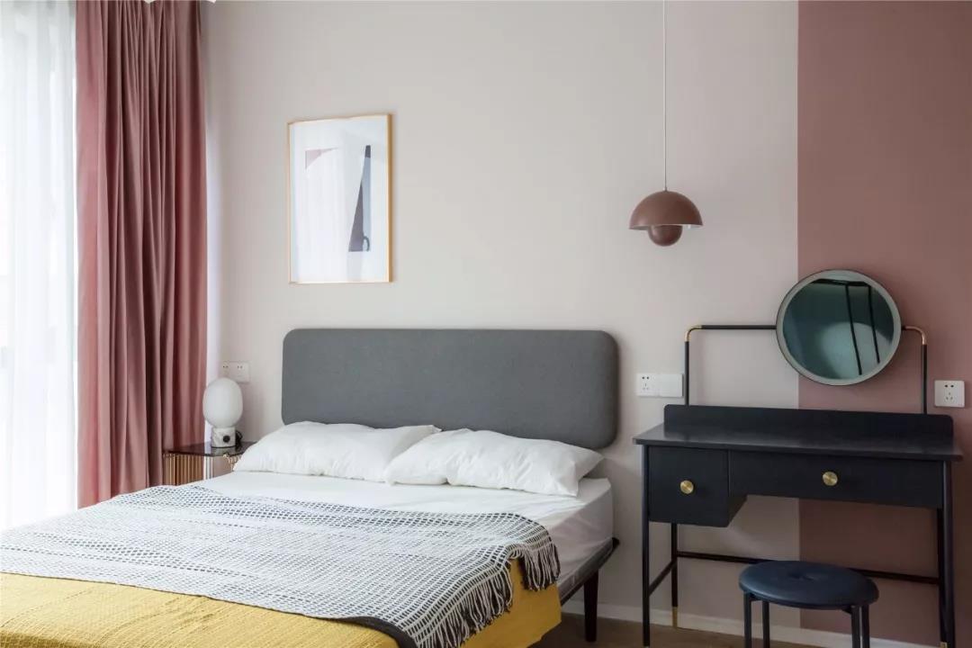 越来越多人不铺地板不铺砖，学她家走一圈水磨石照样很高级，晒晒