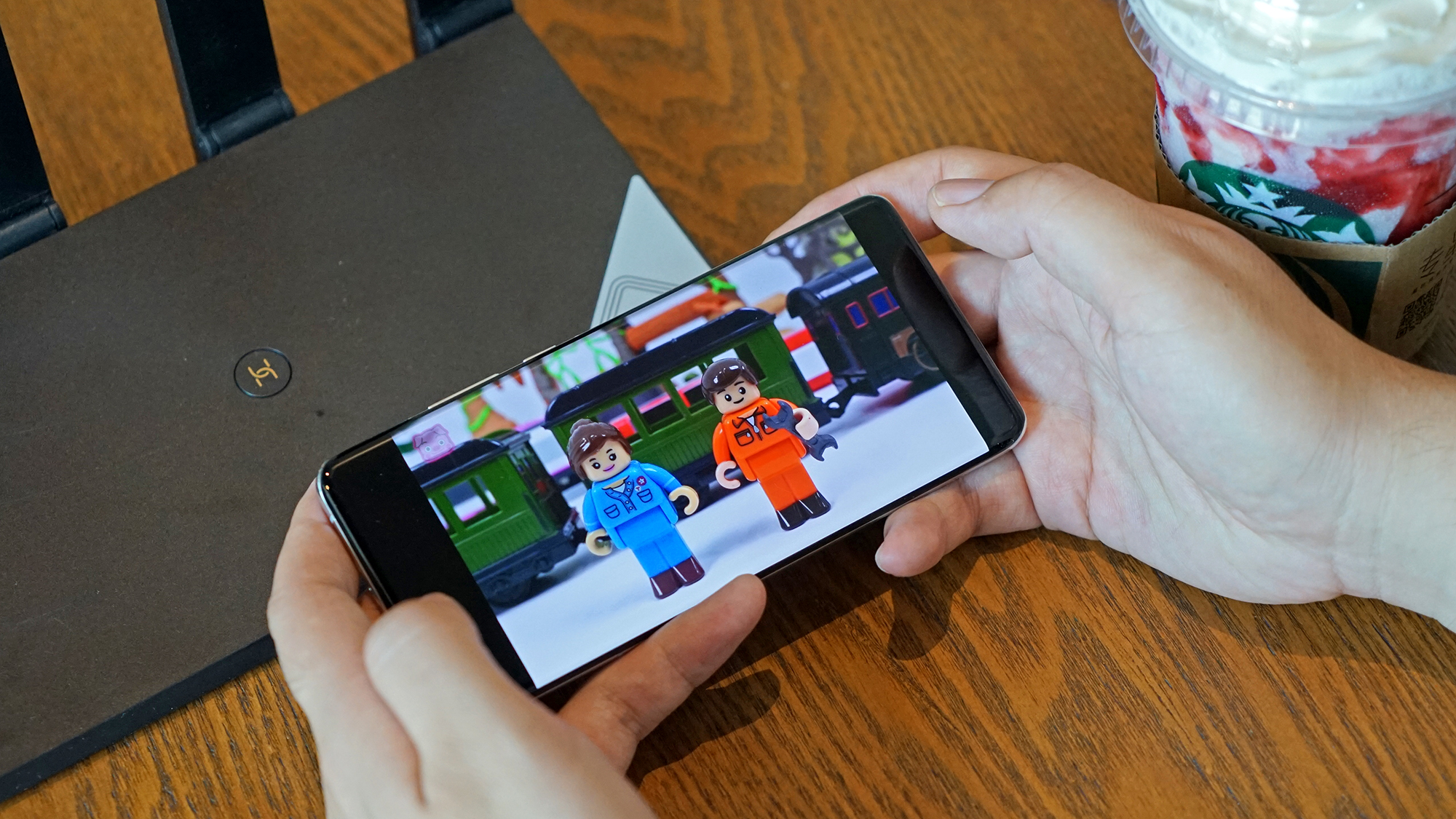 华为路由器ax3pro深度测评,华为路由器ax3pro优点和缺点