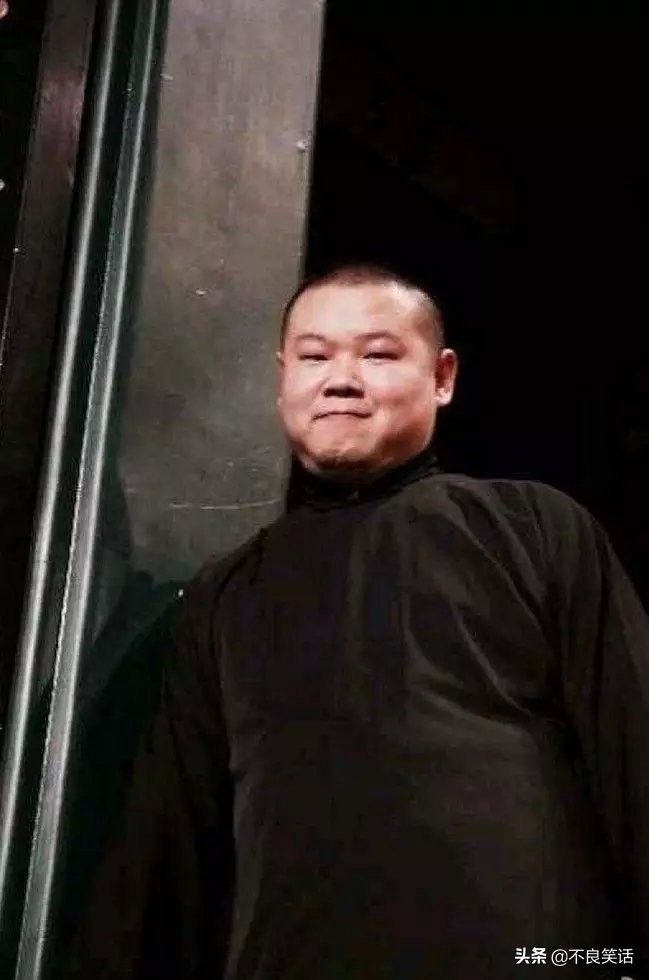 马云郭德纲岳云鹏王宝强的经历,岳云鹏王宝强郭德纲马云成长史