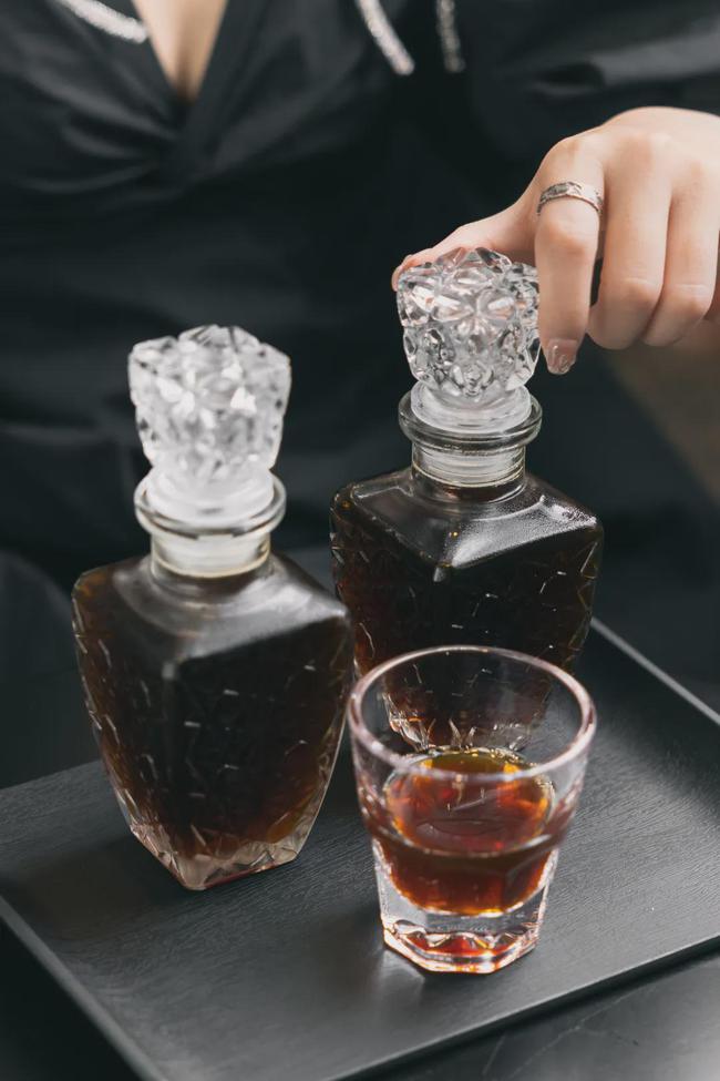 贤合庄卤味火锅美林天地预约,美林天地贤合庄