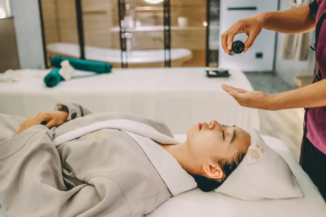 桂林人气最旺的夜店,桂林兴坪网红酒吧