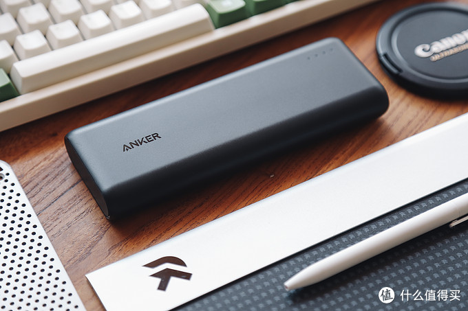 iphone无线充电适用哪些型号,iphone数据线和充电头推荐