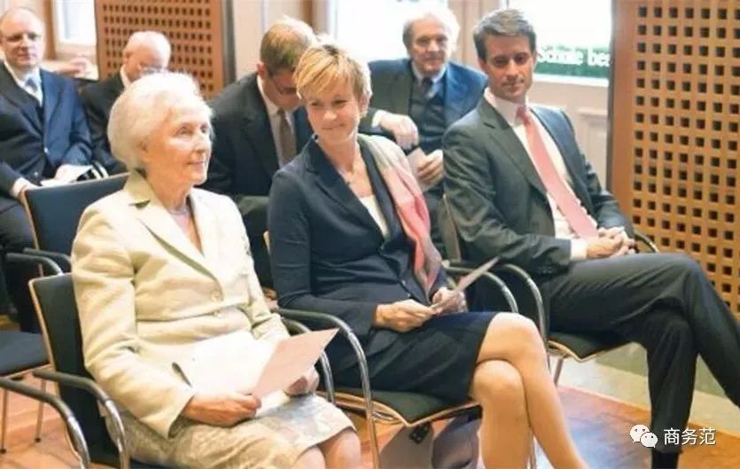 全世界最有钱的25个家族,世界上最富有家族每天赚400万