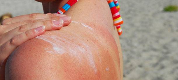 晒后修护可以涂抹晒伤的皮肤吗,晒伤后的刺痛感怎么消除