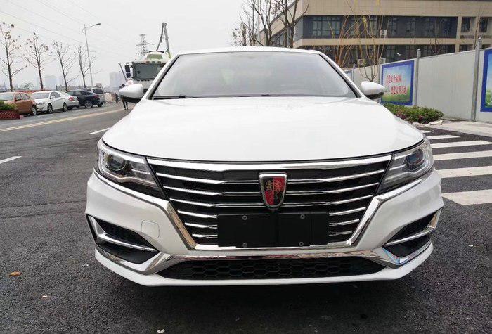 新能源比亚迪秦pro与荣威er6,开了4年比亚迪秦pro还值多少钱