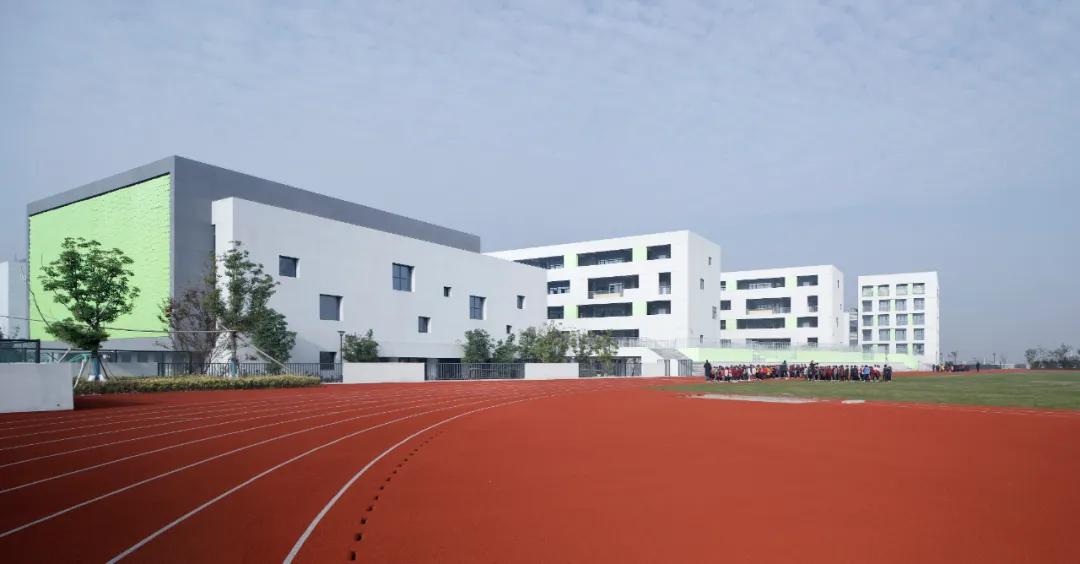 宁波杭州湾滨海小学后勤招聘,宁波杭州湾滨海小学学费