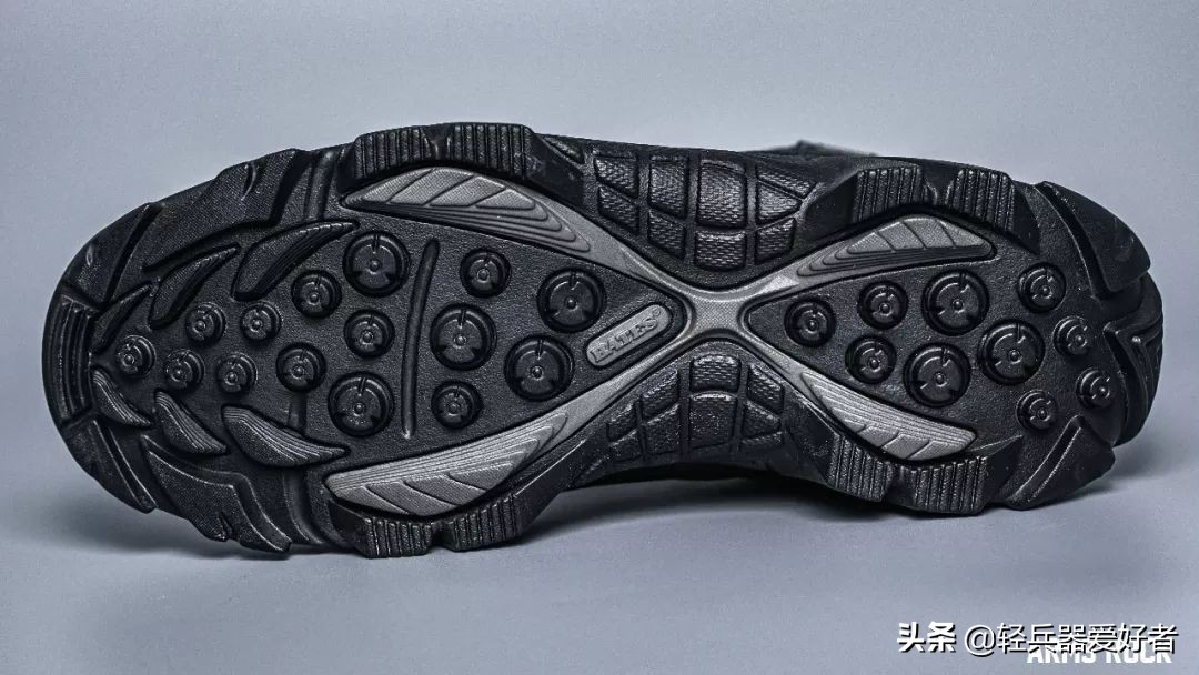 军靴适合下雨天穿吗,军靴穿得舒服吗