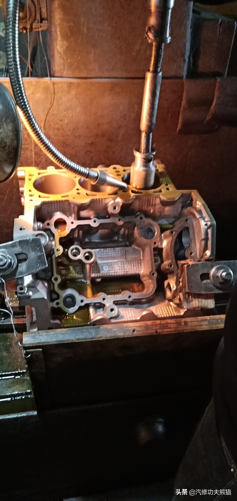 二手途锐烧机油怎么办,二手大众途锐烧机油