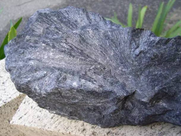 宝石对应的矿物种类及其详细信息,天然宝石鉴别最简单方法