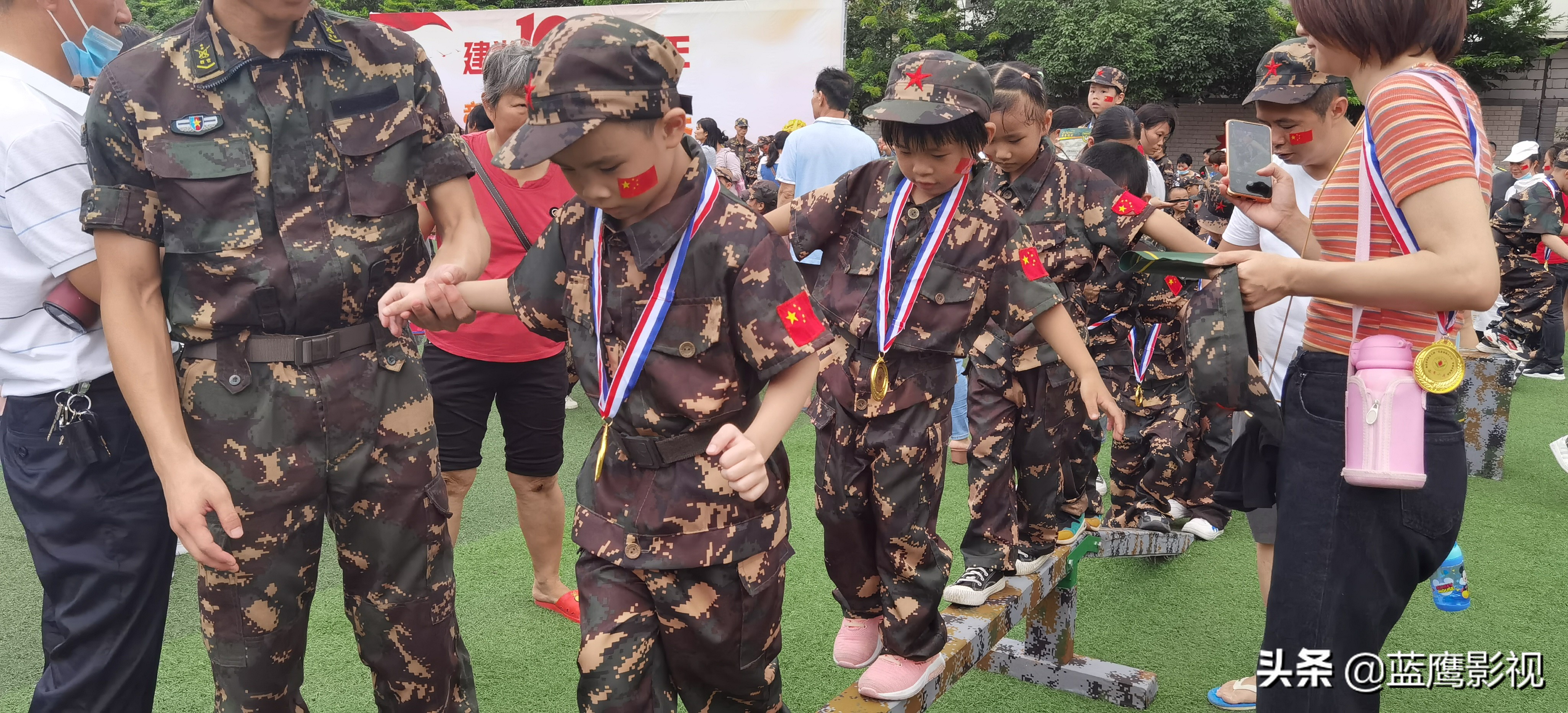 我是小小兵幼儿园军事活动,幼儿园儿歌我是小小兵活动反思