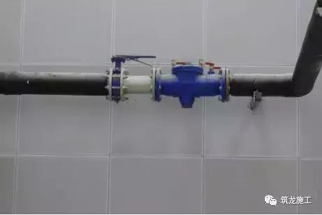 卫生间给排水管道支架安装规范,给排水管道安装质量通病