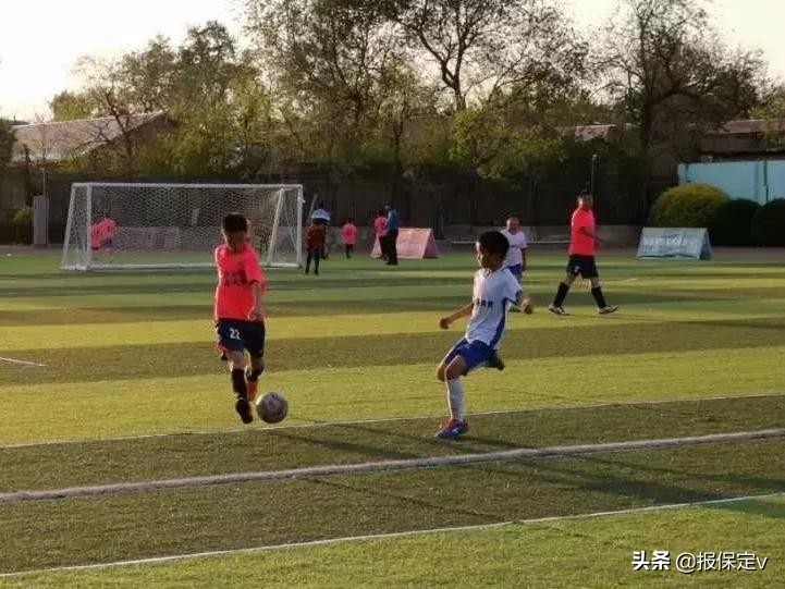 驰骋足球赛场,新市场小学春季足球联赛