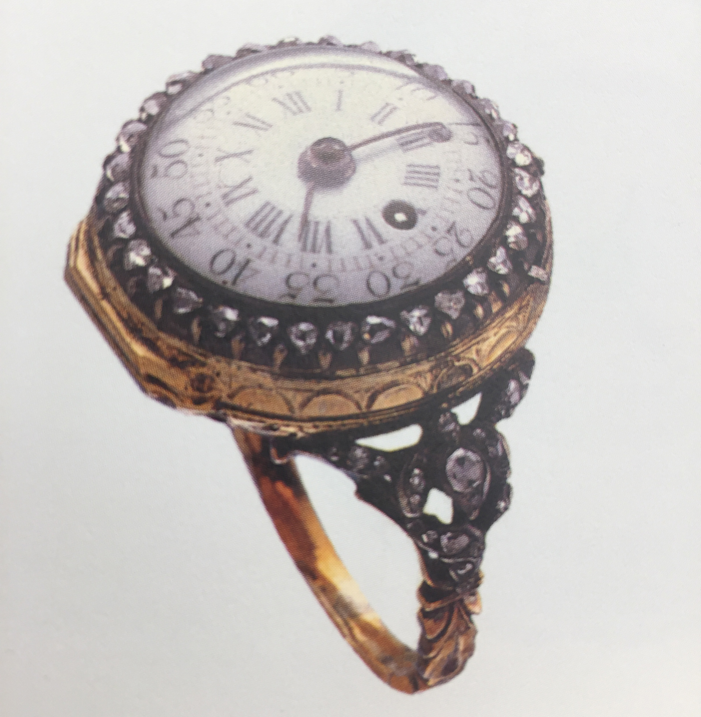 戒指除了钻石还可以戴什么,哪种戒指适合日常佩戴