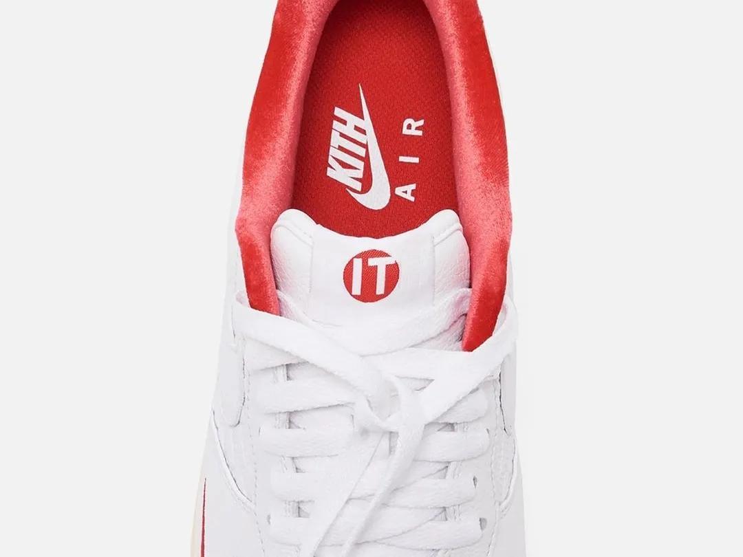 kithxaf1閰嶈壊,kith鍙戝敭af1