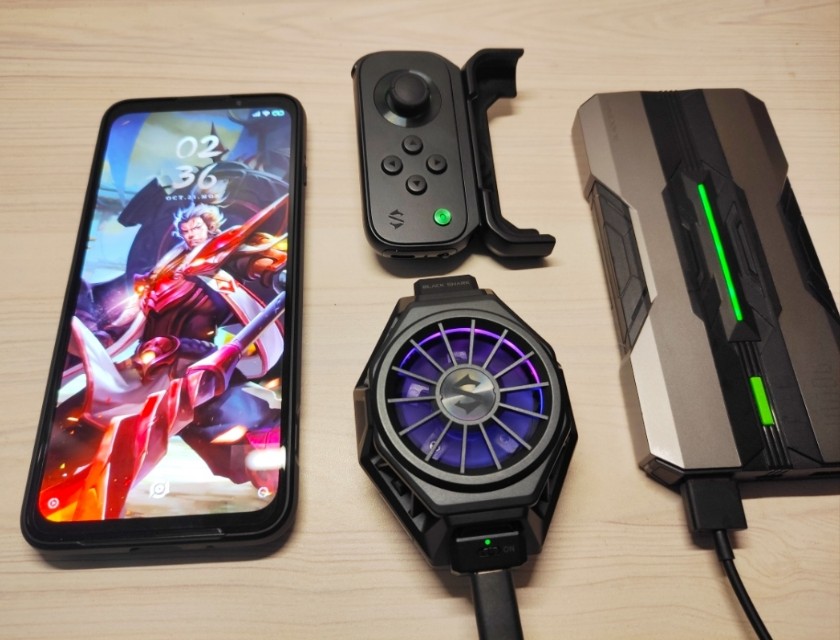 黑鲨冰封电竞散热背夹新一代,黑鲨冰封散热背夹pro宣传视频