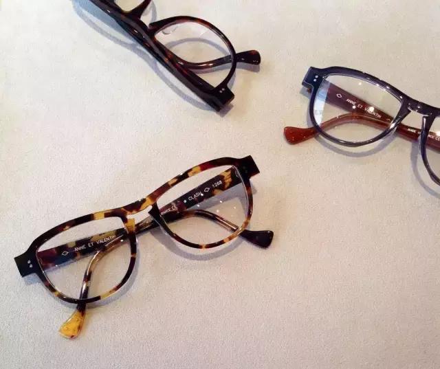 脸型选择眼镜,怎样知道自己脸型配什么眼镜好看