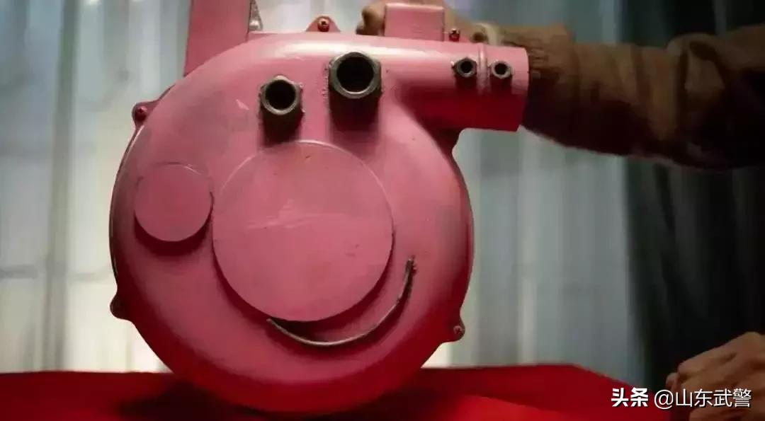 战鼓催春丨欣逢本命年，看广西*警武**三代人同框说感悟！