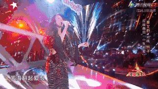 一个人的自律莫文蔚,48岁莫文蔚现在的照片