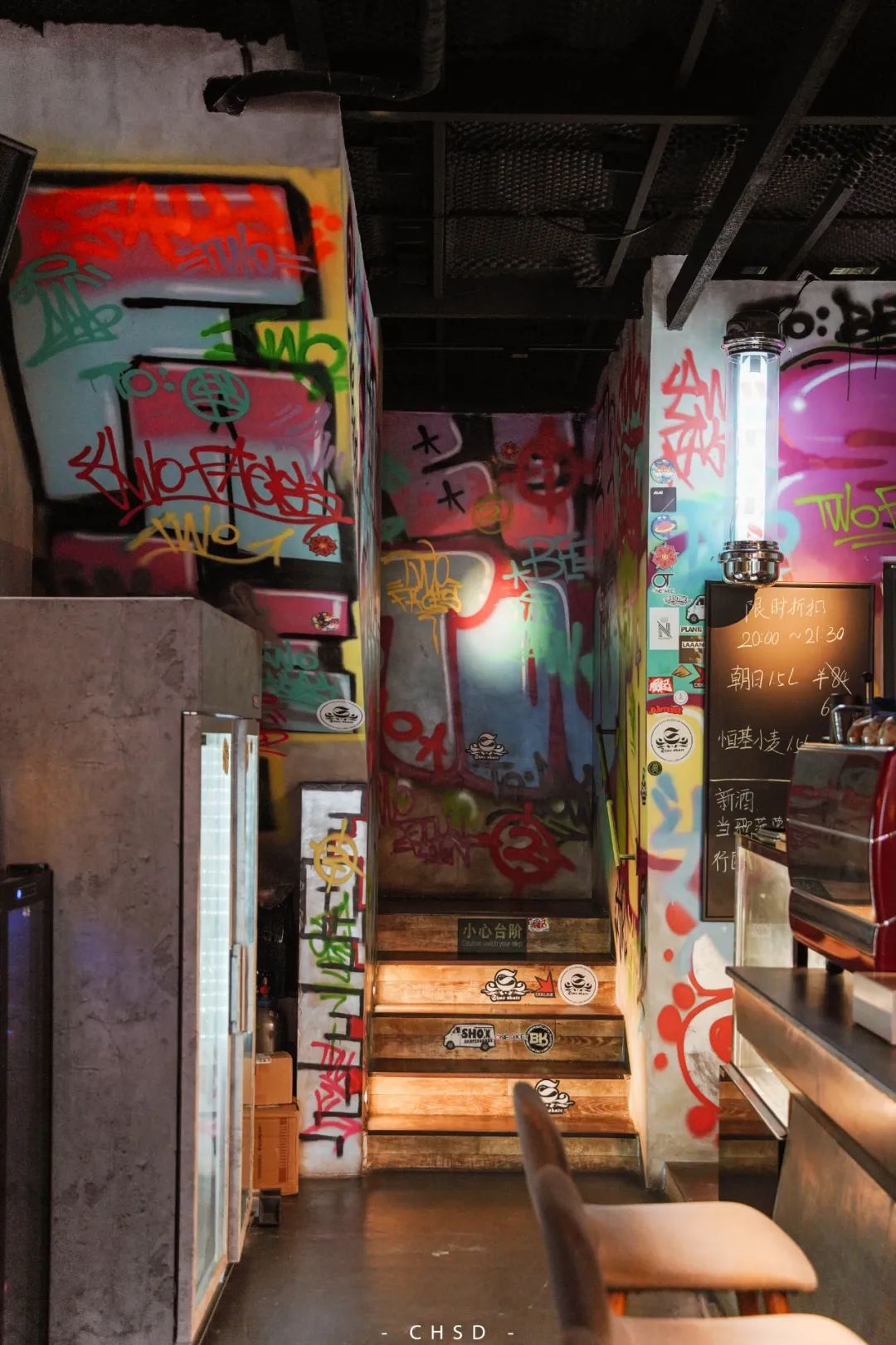 家楼下的「茶饮咖啡+精酿」，从清醒到微醺都给你安排上