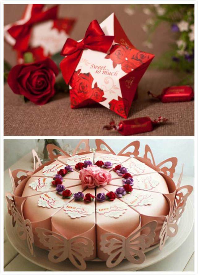 男方到女方家订婚女方应准备什么,订婚男方应该给女方准备几身衣服