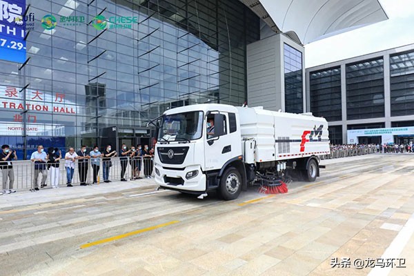福龙马新能源环卫车,福龙马环卫清扫车价格