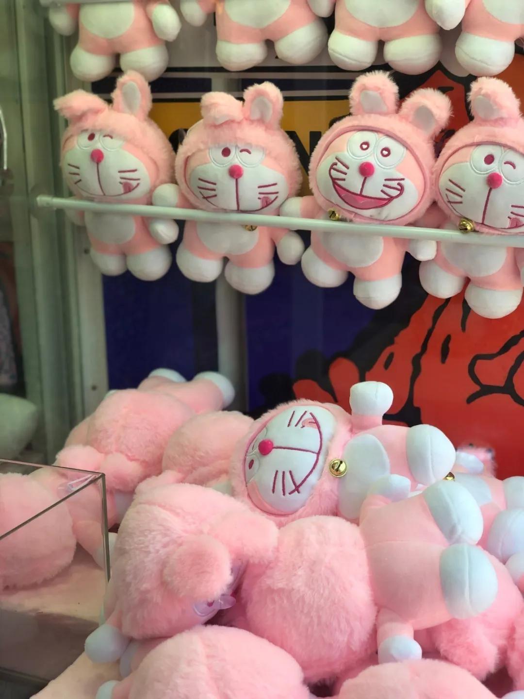 米奇轻松熊,皮卡丘毛绒公仔抓娃娃机