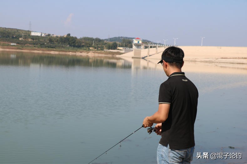 路亚竿新手入门应选什么调性的,路亚入门的第一支路亚竿