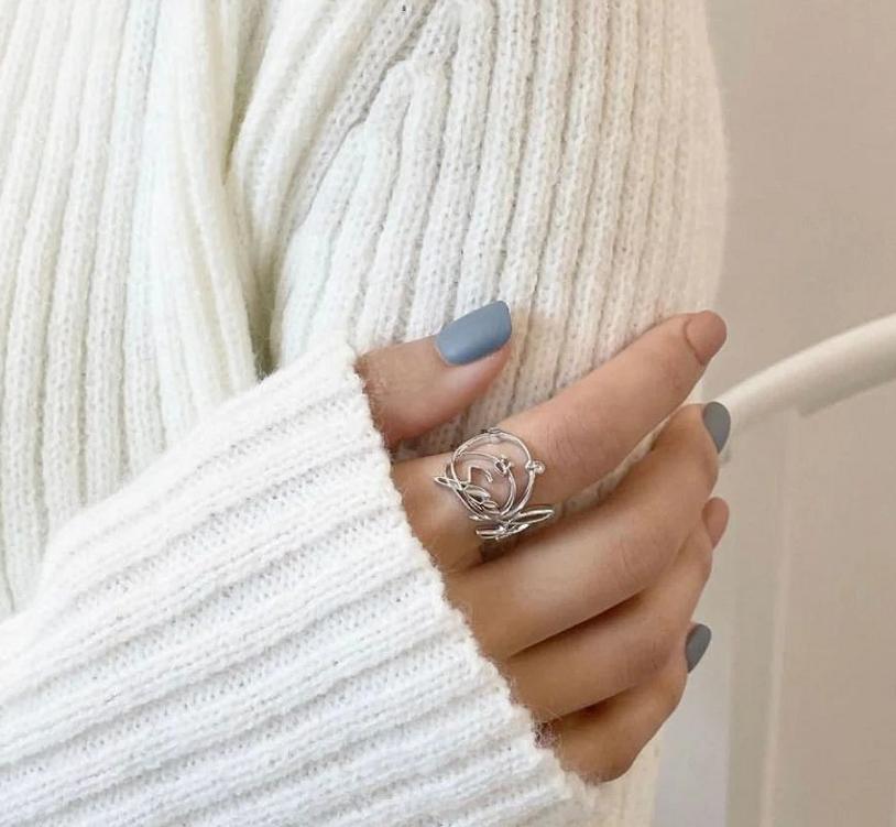 sm演唱会边伯贤和泰妍拉手,sm重新出道男艺人