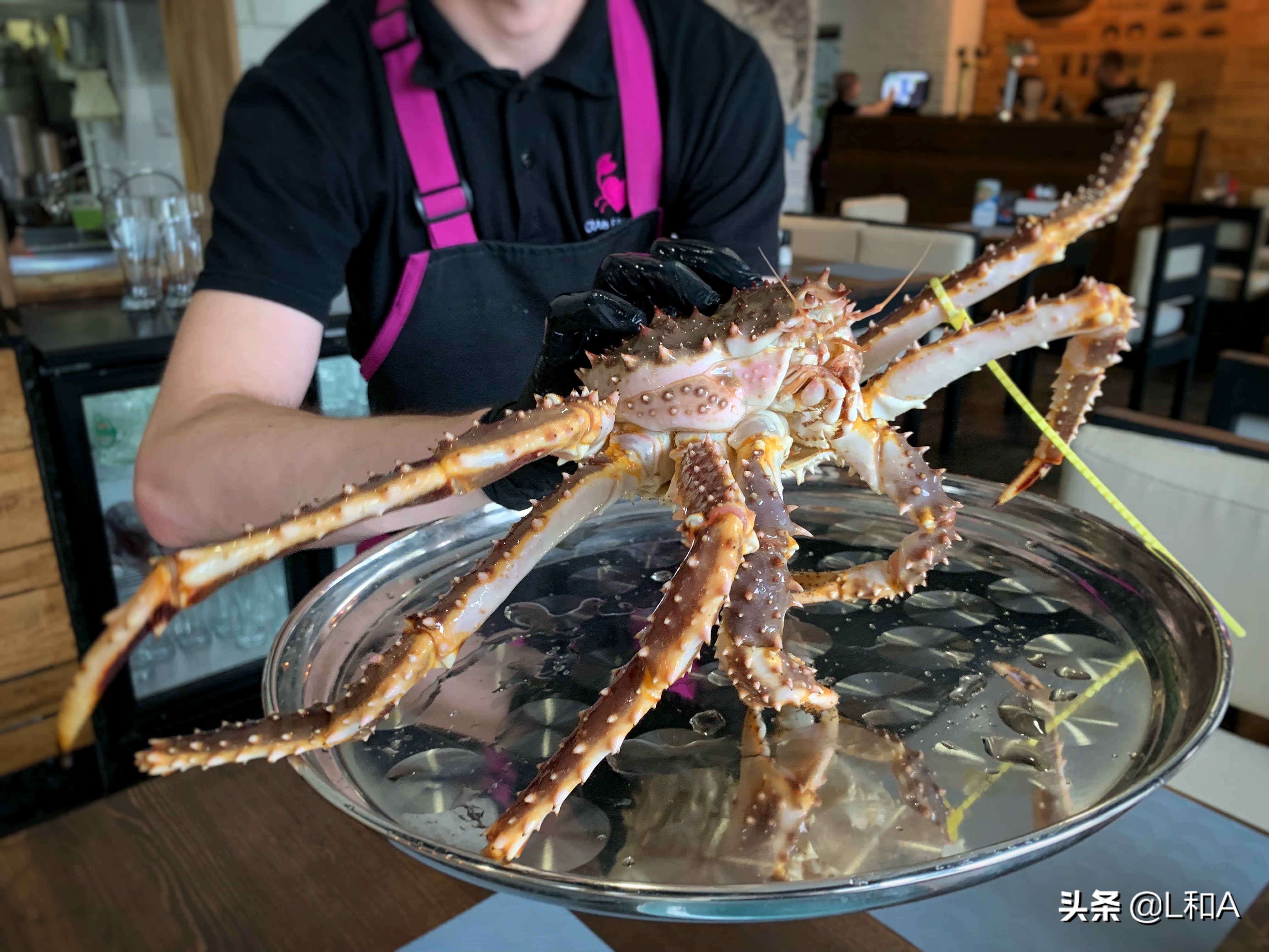 海参崴超市帝王蟹,海参崴帝王蟹地址