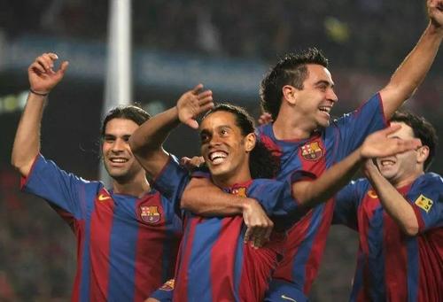 140齐达内和140的哈维哪个更强,齐达内对比哈维