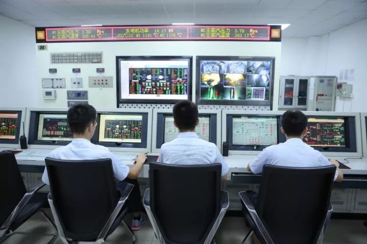 如果家家都能把垃圾分到位,《烈火英雄》里的消防员可能不会牺牲