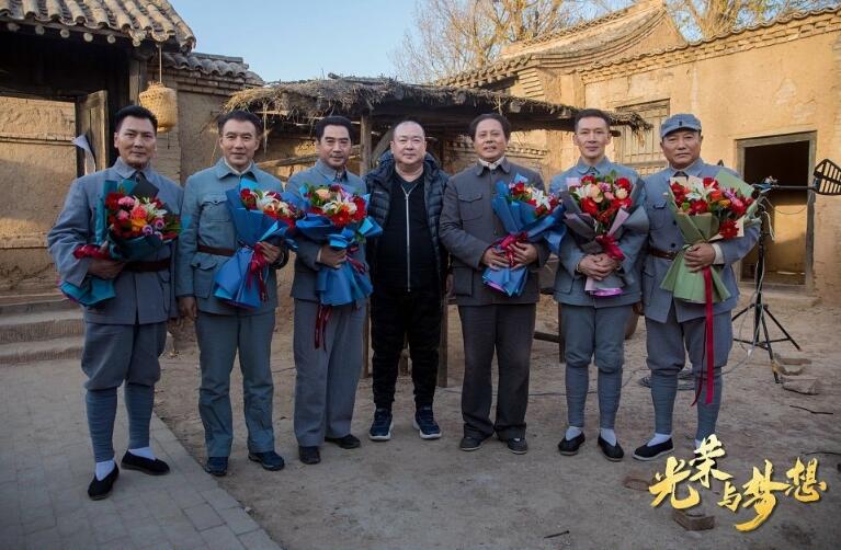 光荣与梦想主演,光荣与梦想人物