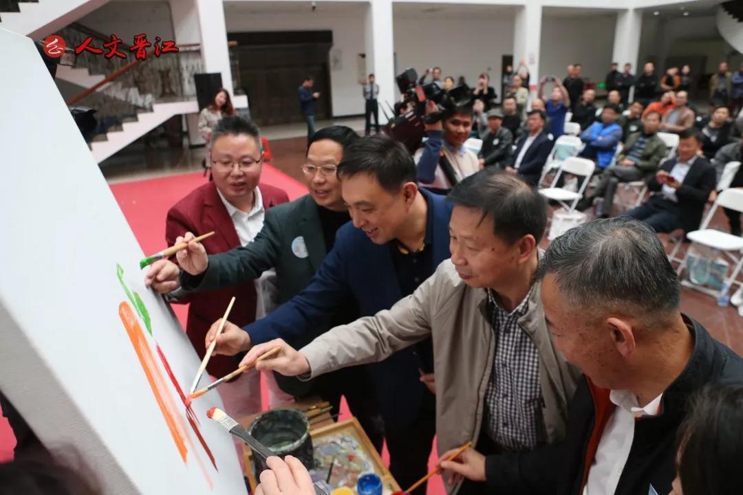 画笔寄乡思|潮起晋江——张及时油画艺术展在晋江开幕