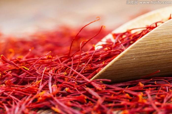 带花苞西红花,揭开花中黄金藏红花的神秘面纱