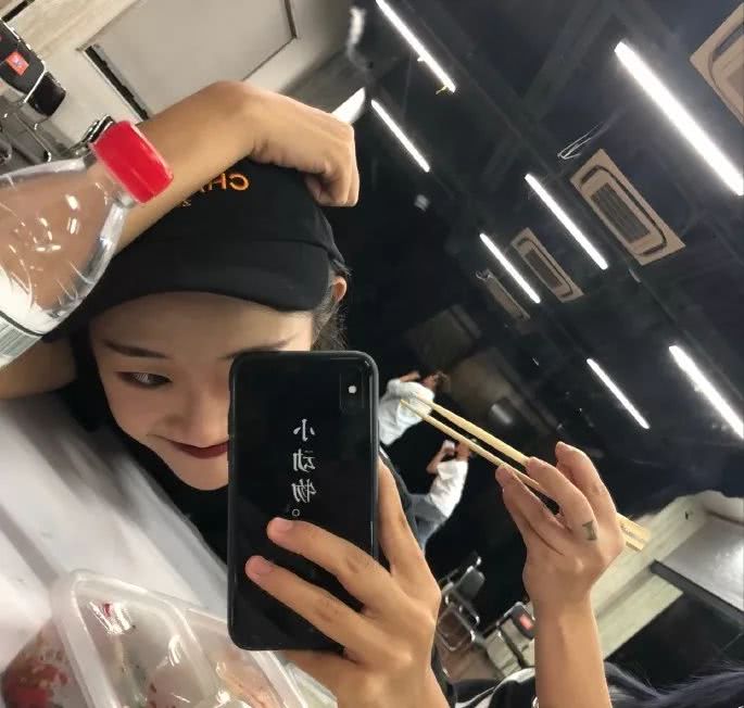 代古拉k变现能力,代古拉K抖音粉丝