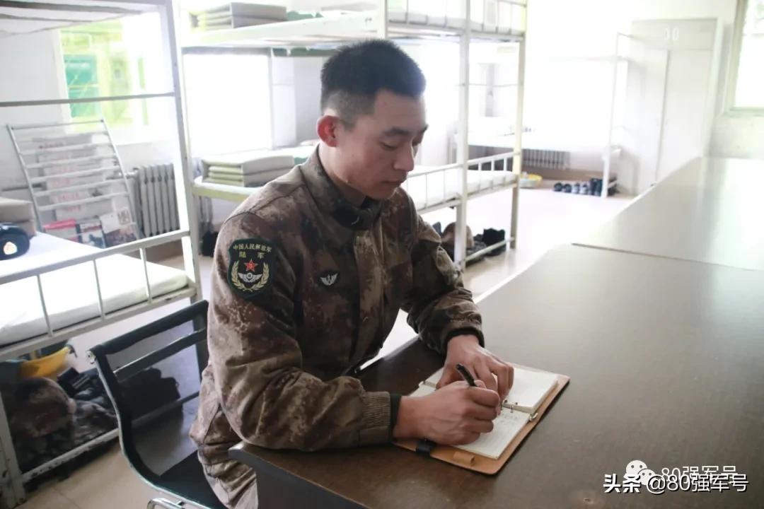 一个兵一个故事,一个兵的故事