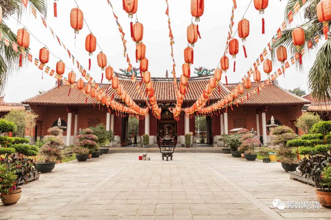 漳州有哪些祈福的寺庙,漳州市有个非常灵的寺庙