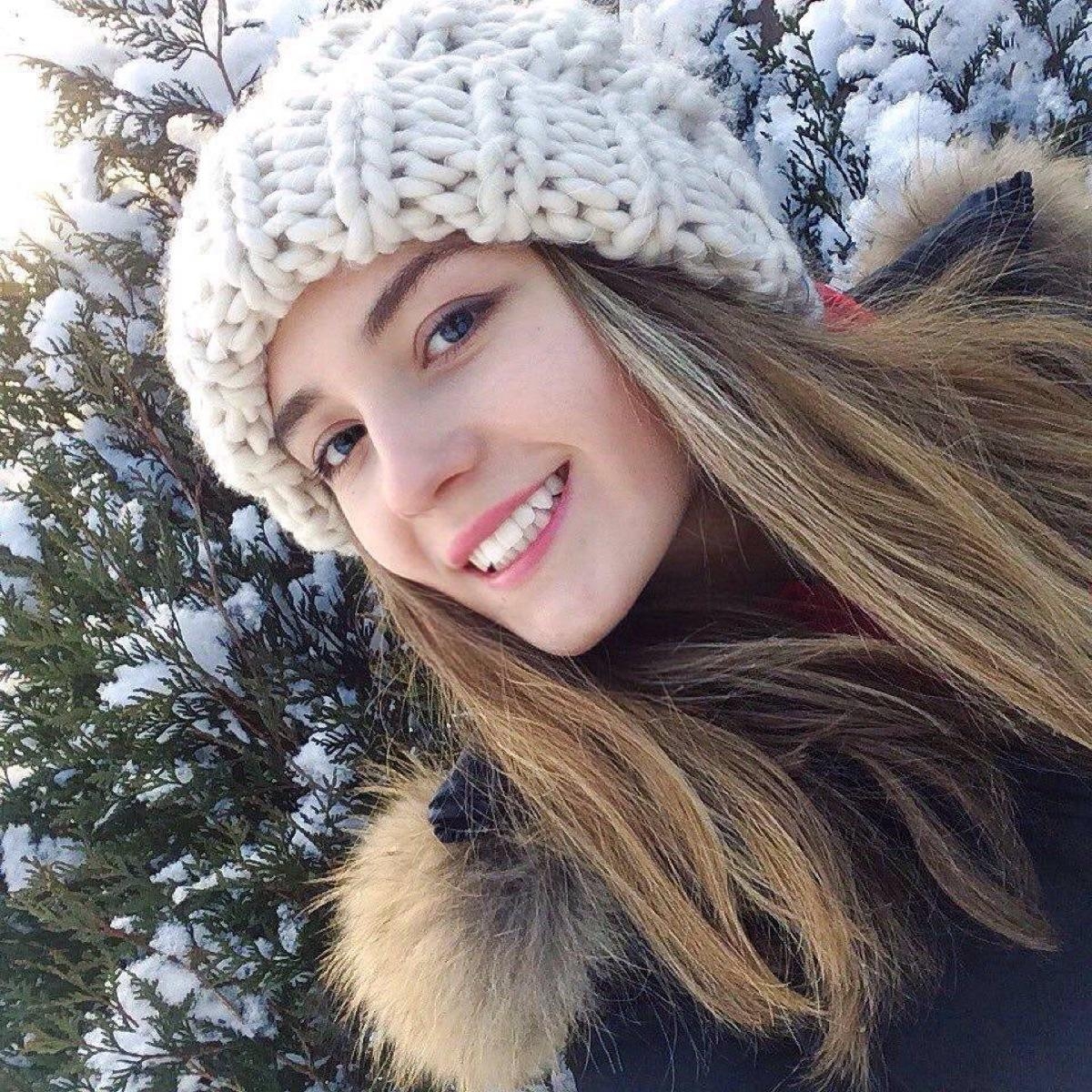 凡士林烟酰胺亮白身体乳,凡士林烟酰胺保湿嫩白身体乳测评