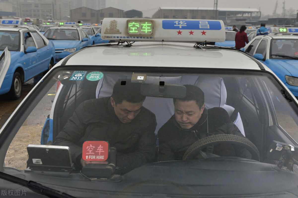 网约车司机青岛选哪个平台收入高,青岛网约车司机选哪个平台收入高