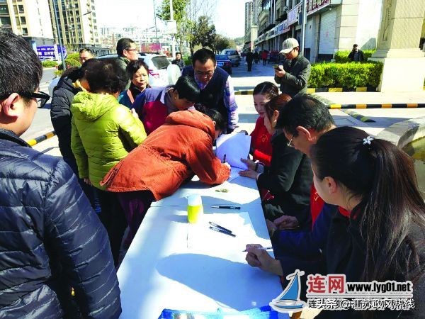 长沙一小区连续5年给业主发红包,业委会向业主发放现金红包