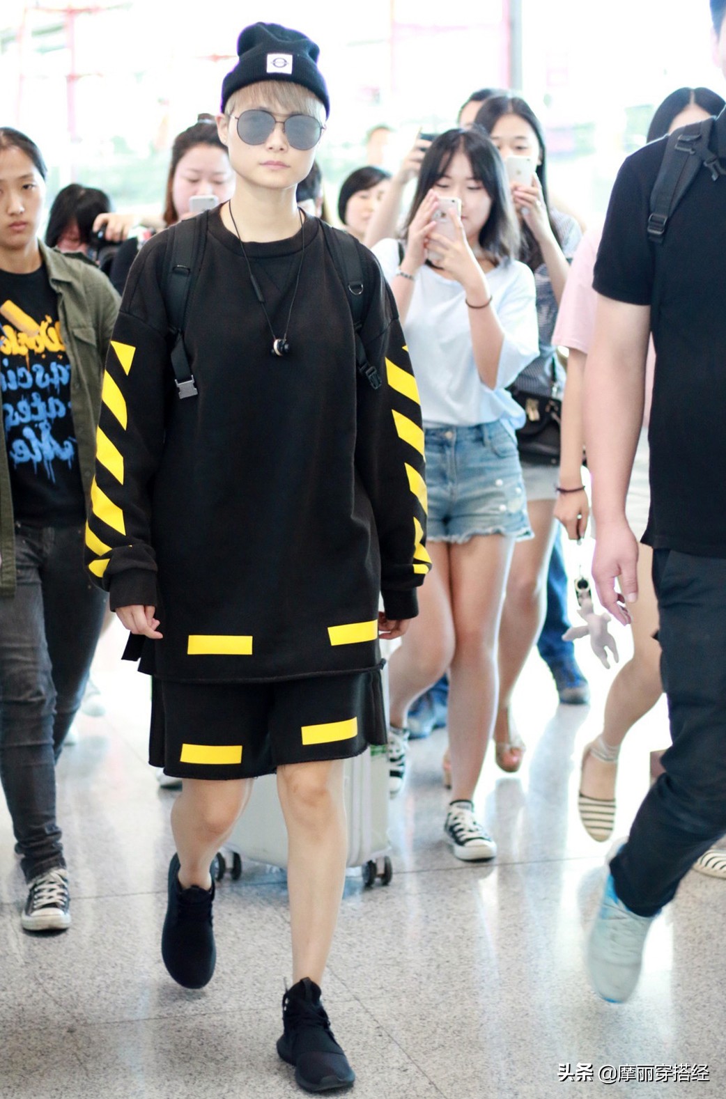 上班通勤卫衣推荐,气质卫衣上班穿女款