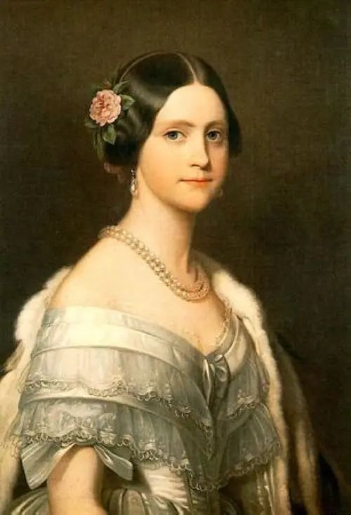 法国最惨圣女排名,法国最惨的圣女