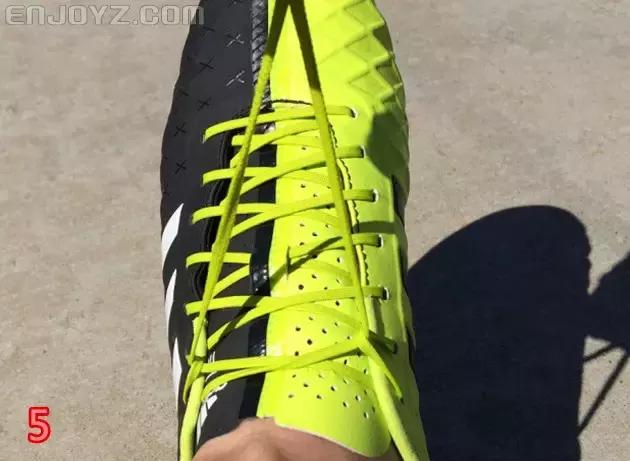 跑鞋鞋带的正确绑法,跑步时鞋带的正确绑法