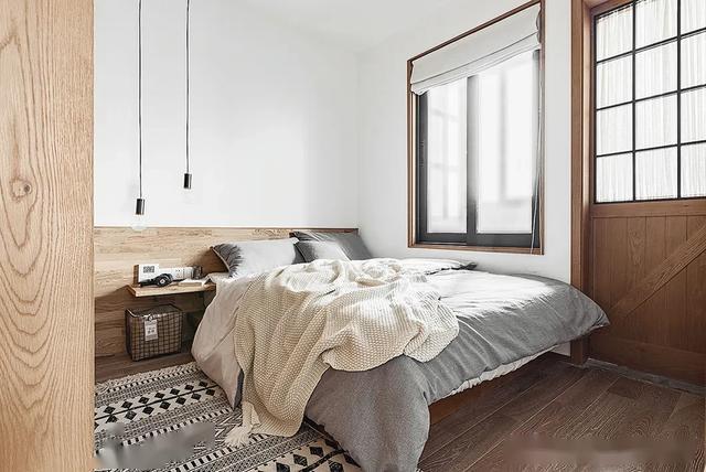 原木风吊顶效果图客厅简约,简约原木风