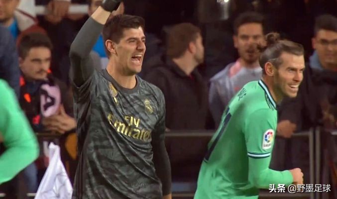 皇马战胜巴萨终结梦三王朝,9分钟3球巴萨上演惊天逆转