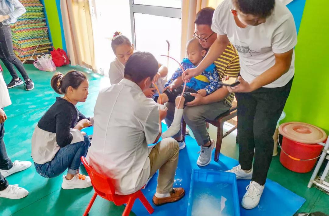 书写温暖人心的民生答卷,病有所医一份温暖的民生答卷视频